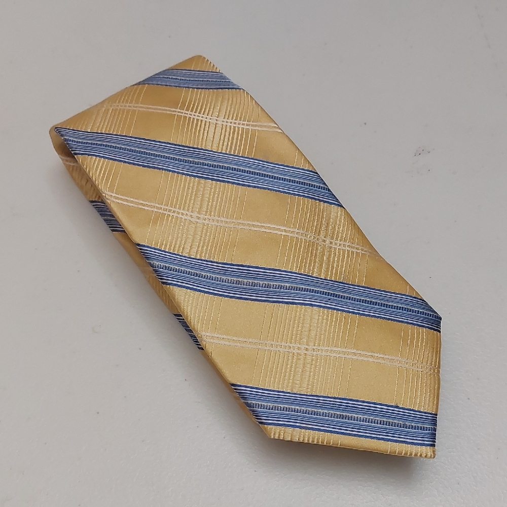 Michael Michael Kors Blue Yellow Diagonal Stripes Silk Tie Mens Necktie